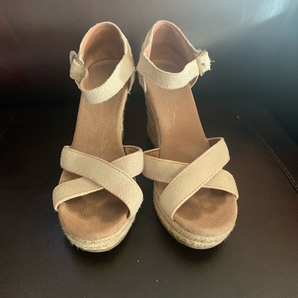 Toms Wedges